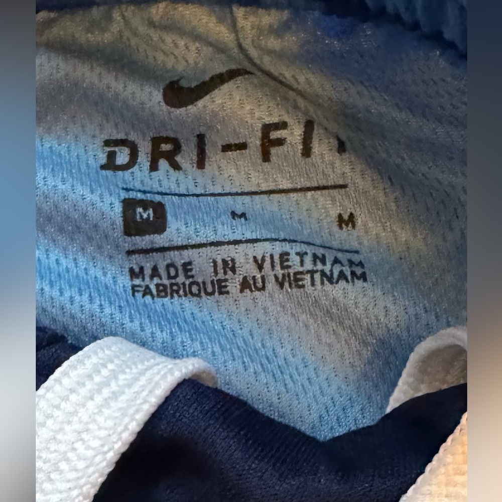 Nike Navy and Light Blue Sports Shorts - Picture 4 of 6